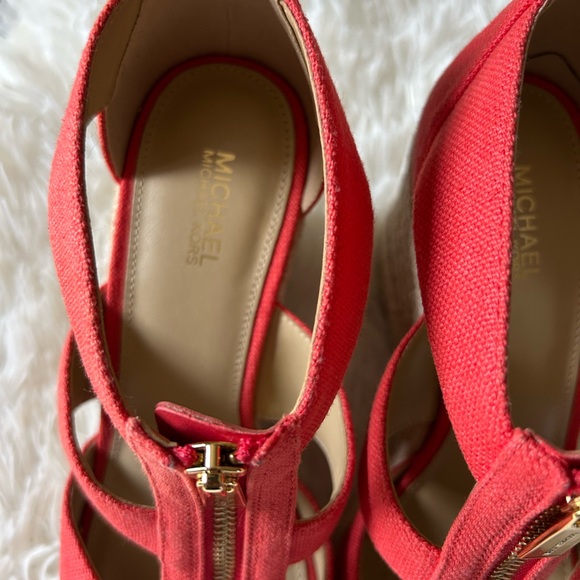 Michael Kors Coral Cutout Canvas Espadrille Wedge Sandals with Gold Zip - Picture 14 of 16